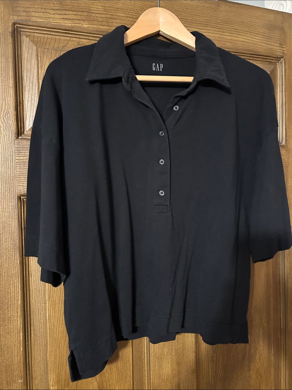 GAP Black Short-Sleeve Polo with Button Placket